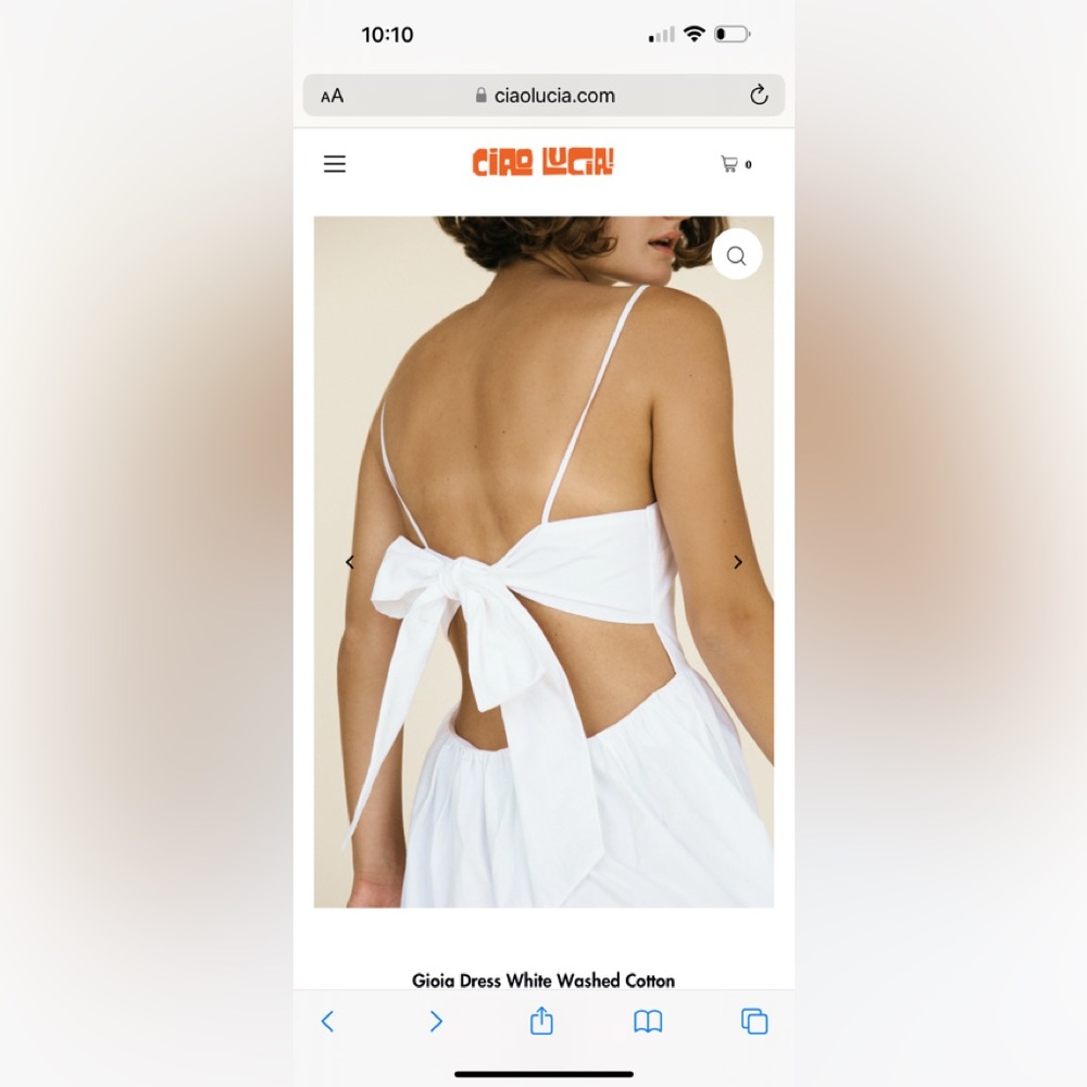 Ciao Lucia Excellent like new condition.